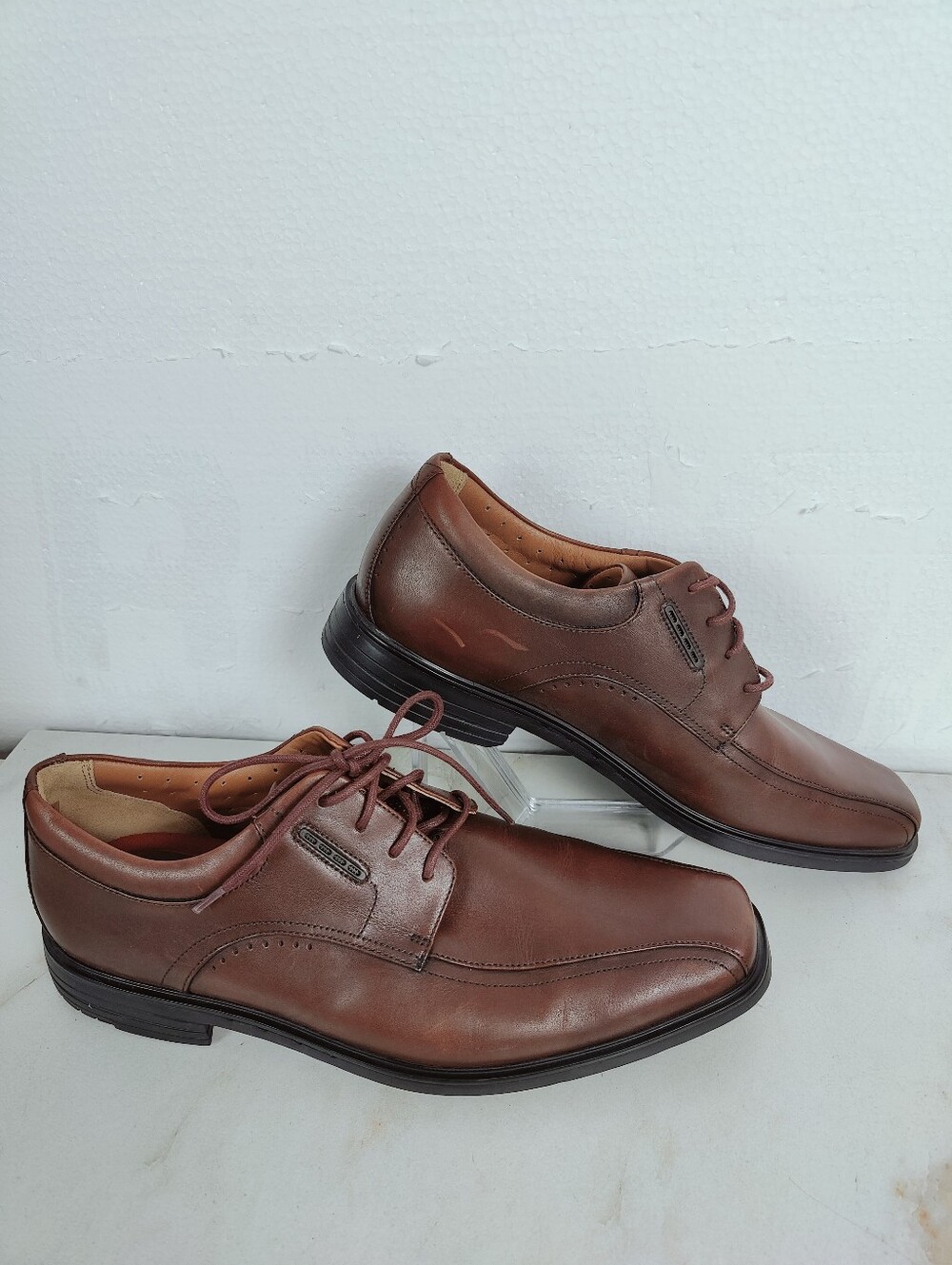 Unstructured by Clarks Men's Un Kenneth Way Brown Leather Oxford Dress Shoes, 13